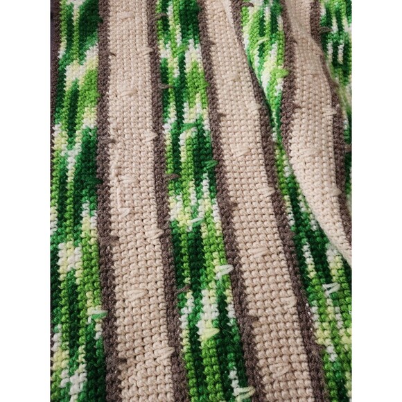 Vintage handmade knitted or crocheted throw blanket with a striped patter  45x80 - Picture 4 of 8